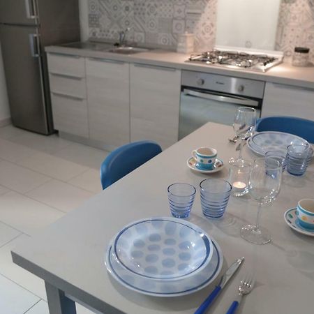 チェファルCasa Rinucciaアパートメント エクステリア 写真